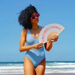 Abanico “Plus hot que l’été dernier”