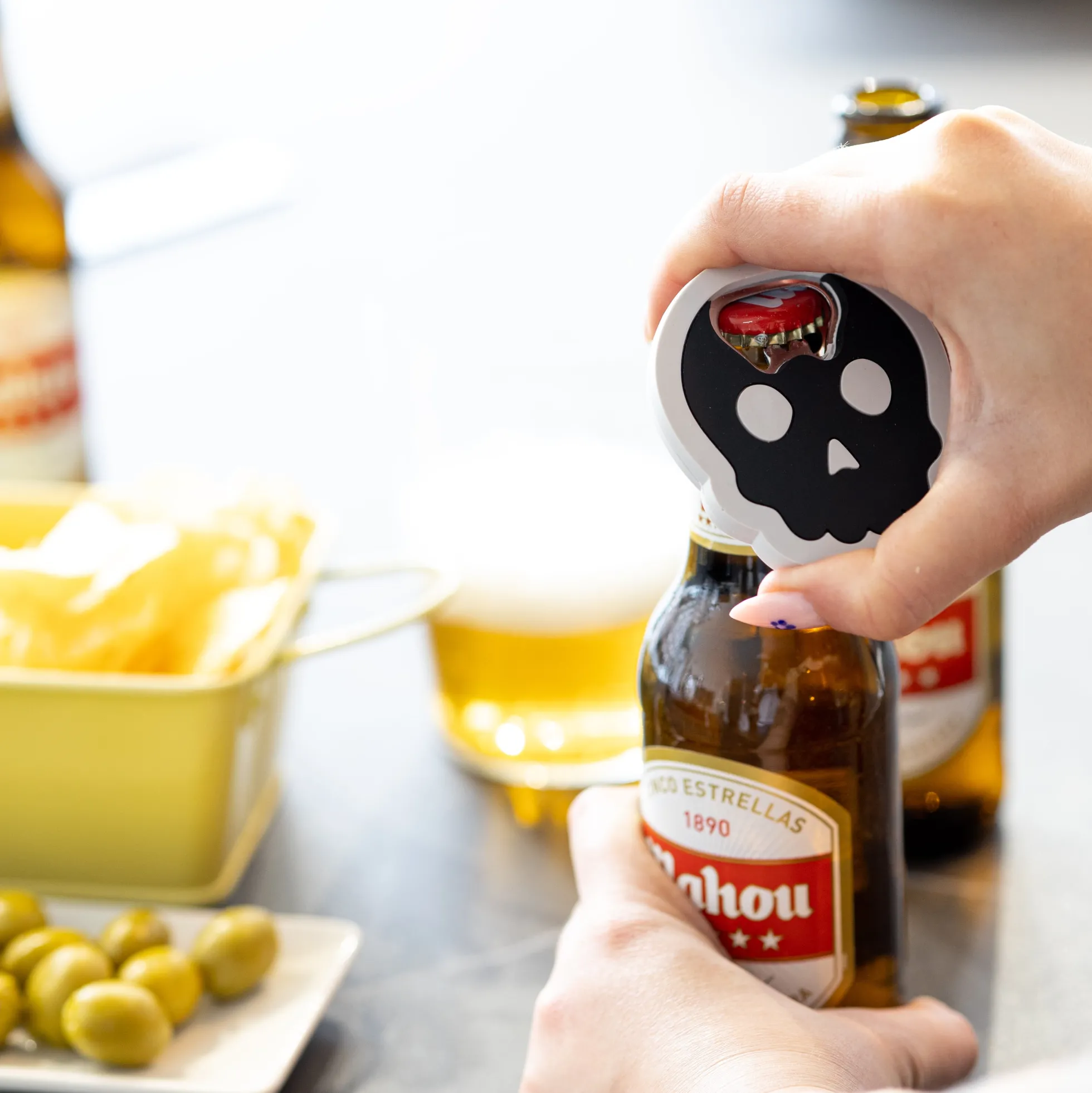 Abridor de botellas "calavera"
