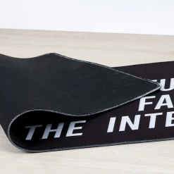 Alfombrilla ratón XXL “Fucking famous on the internet”
