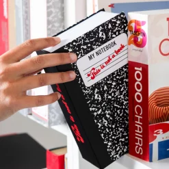 Caja fuerte libro “This is not a book”