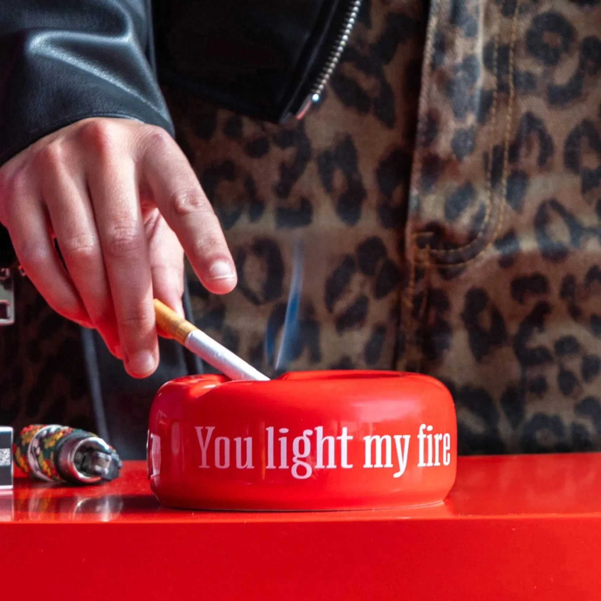 Cenicero “You light my fire”