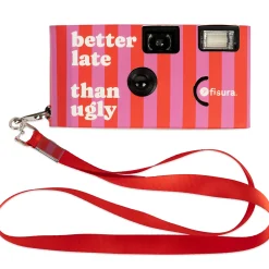 Cámara desechable “Better late than ugly”
