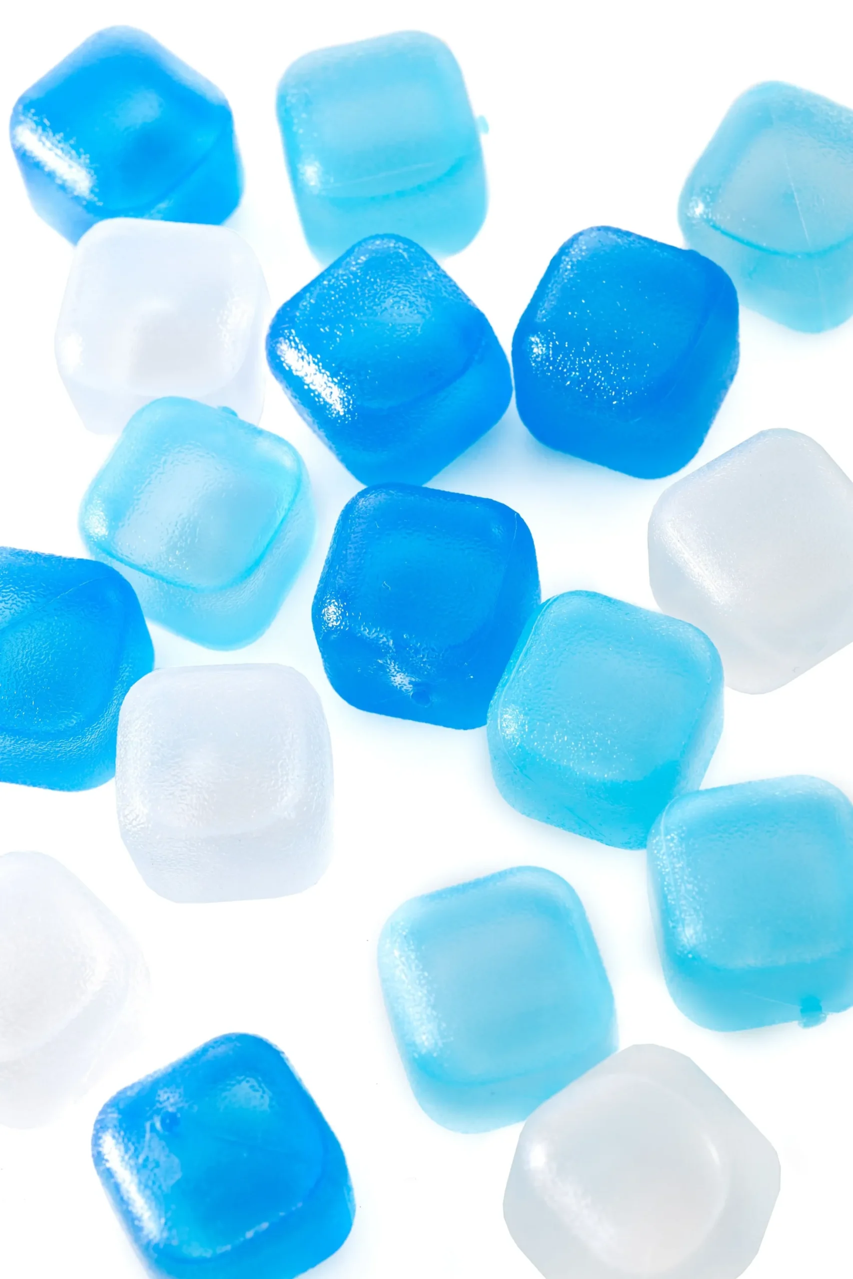 Cubitos de hielo “cubos” - 24 pcs