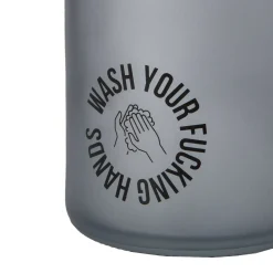 Dispensador de jabón “wash your fucking hands”