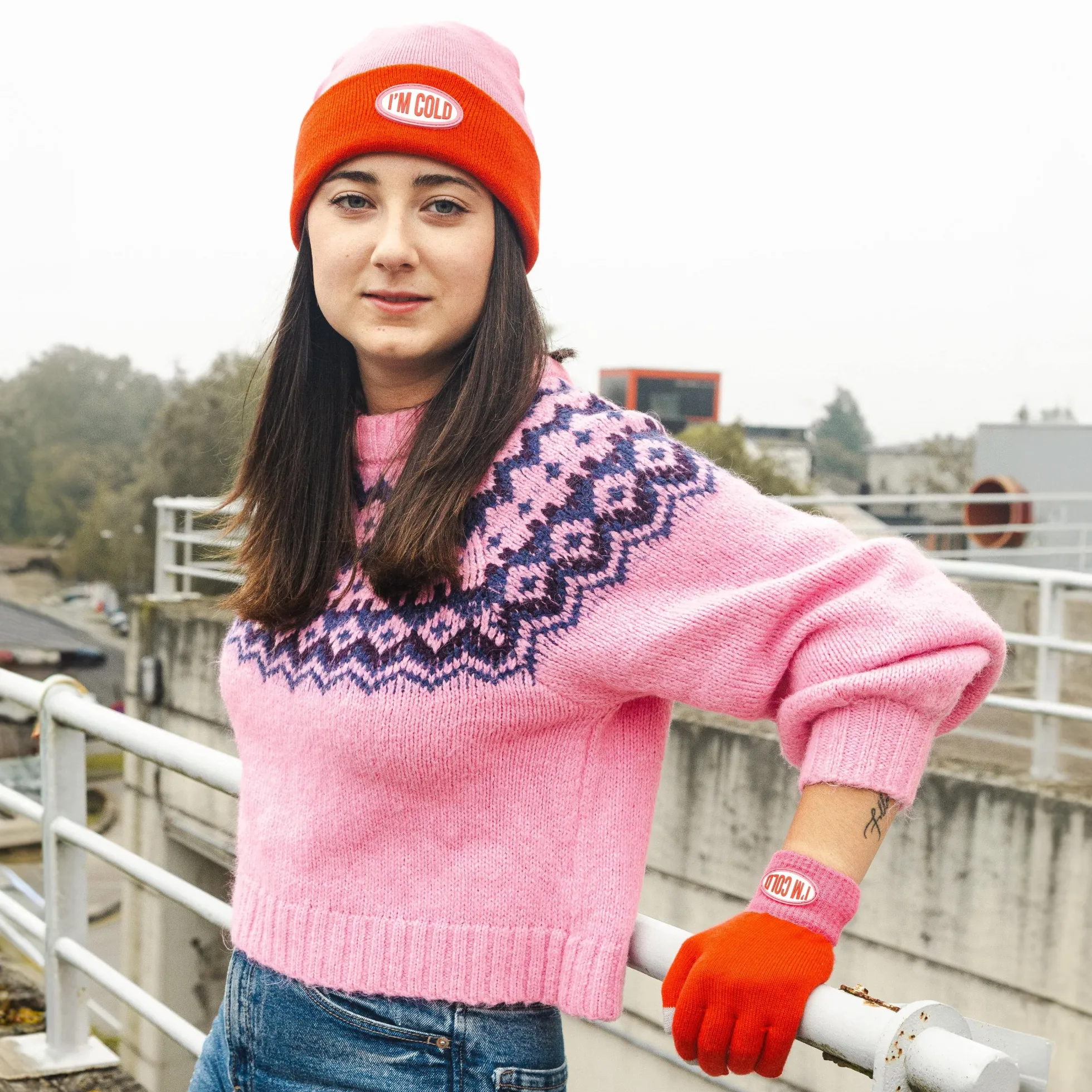 Gorro "I'm cold" rosa y rojo