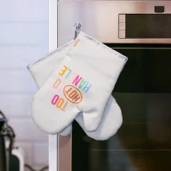 Manoplas cocina “Too hot to handle”