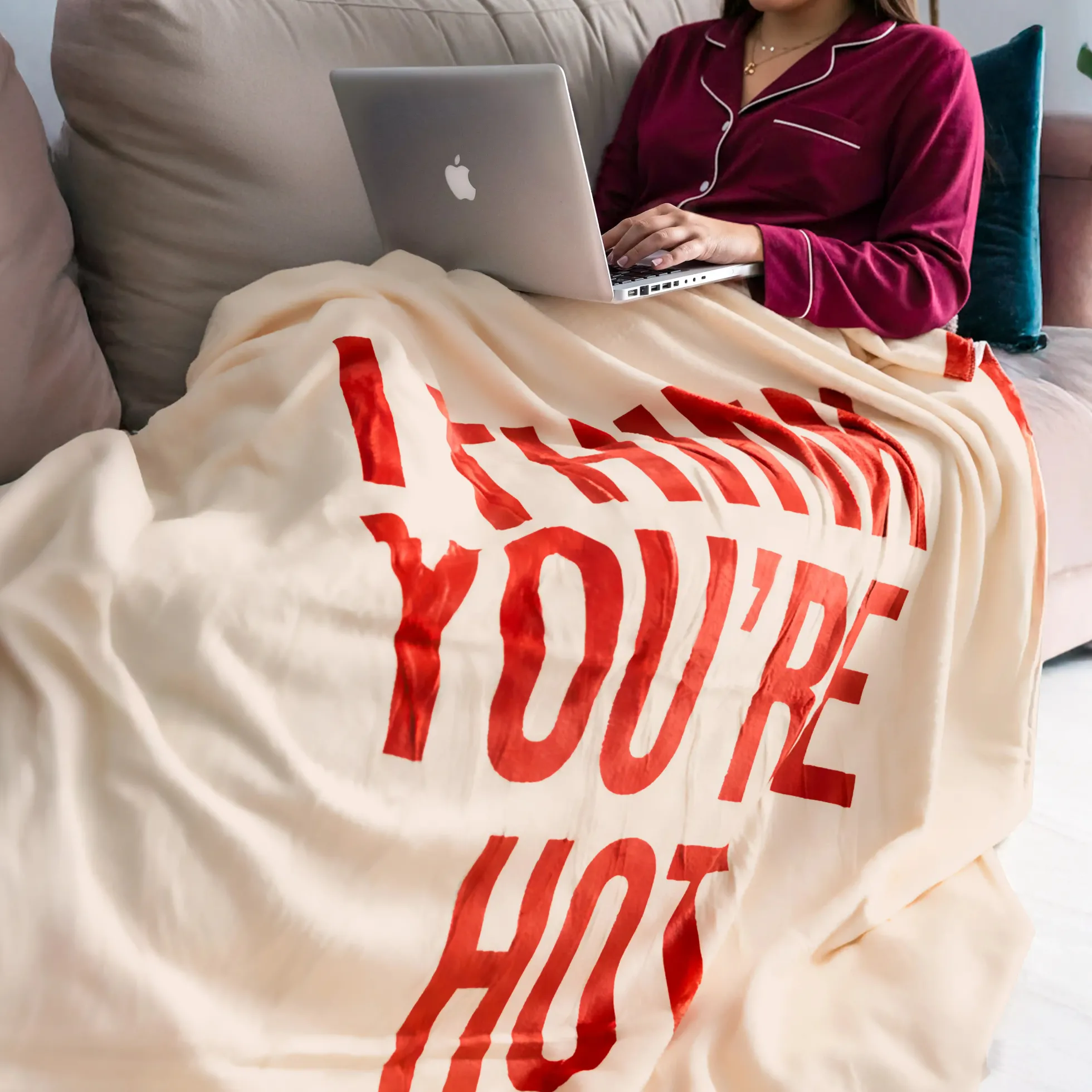 Manta "I think you are hot"