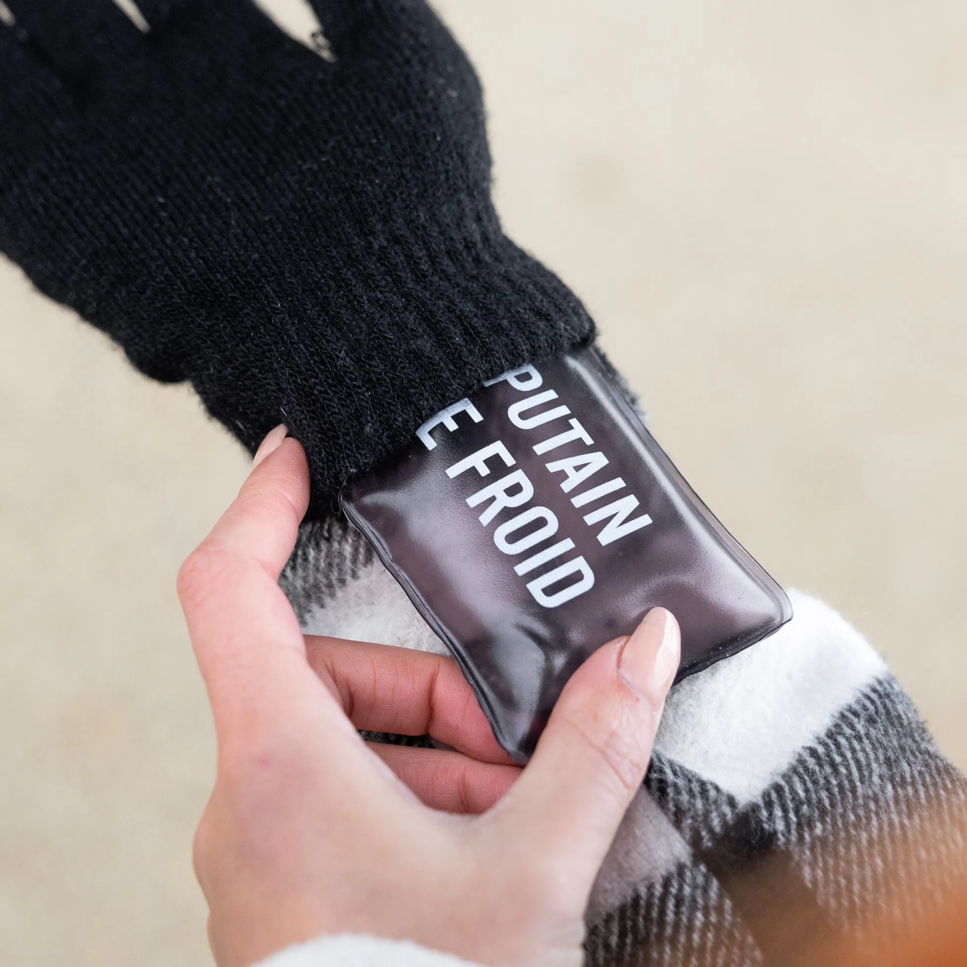 Pack de 2 calentadores de manos “Putain de froid”