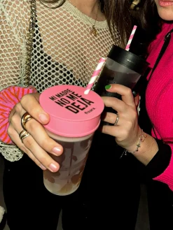 Tapa vasos antidroga “mi madre no me deja” 3 unidades