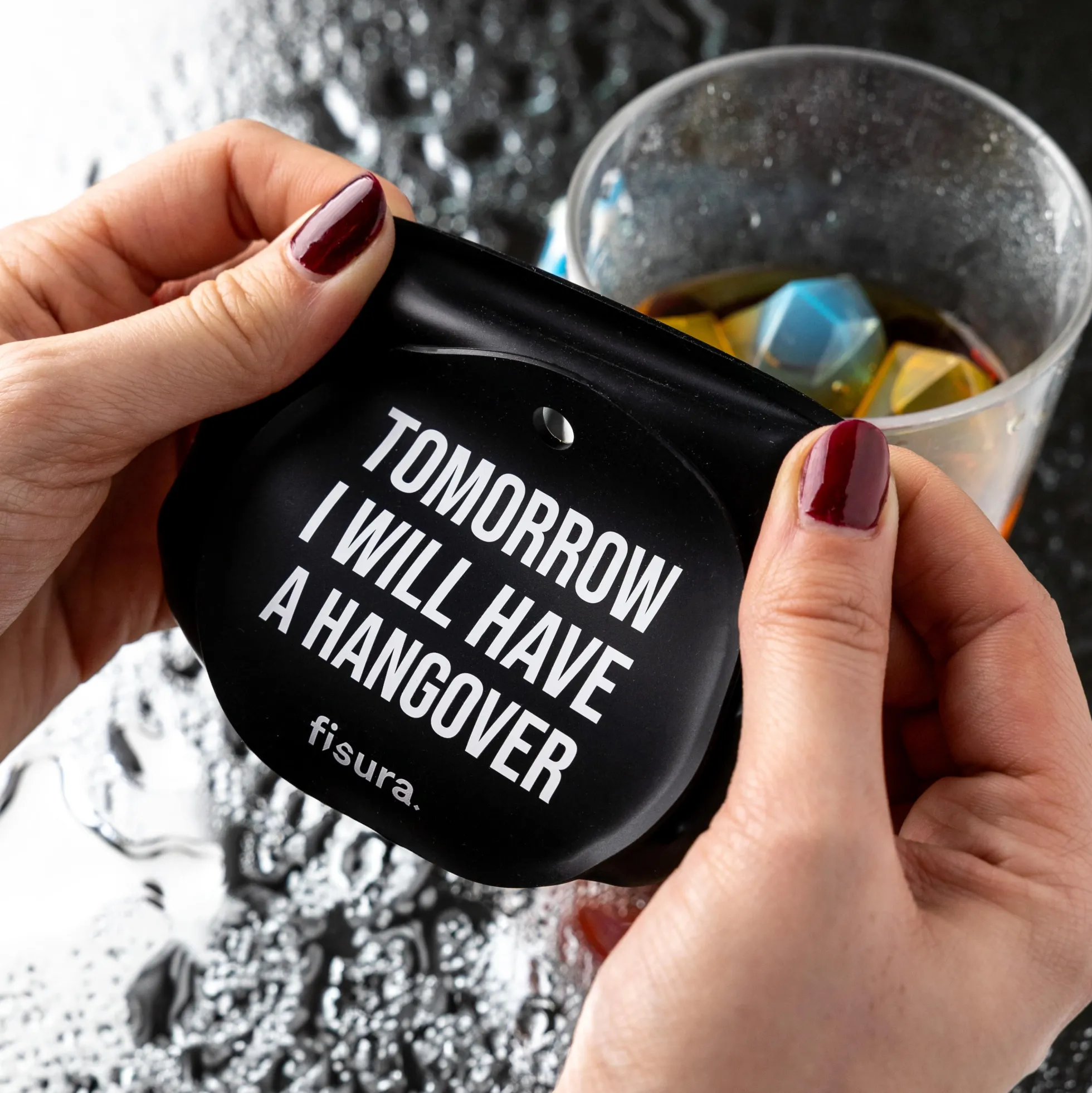 Tapa vasos antidroga “Tomorrow I will have a hangover” 5 unidades