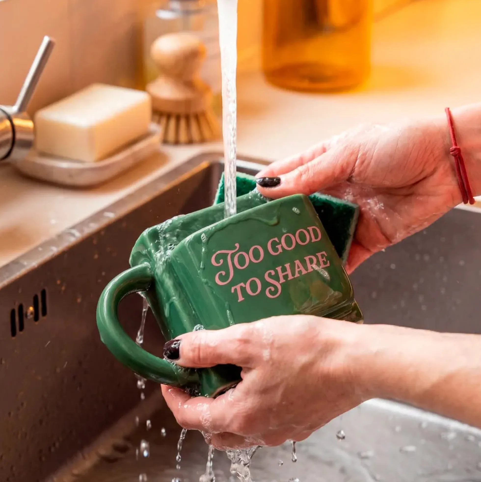 Taza bolsillo “Too good to share”
