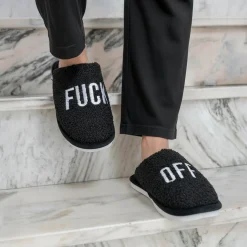 Zapatillas “Fuck off” negro
