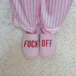Zapatillas “Fuck off” rosa